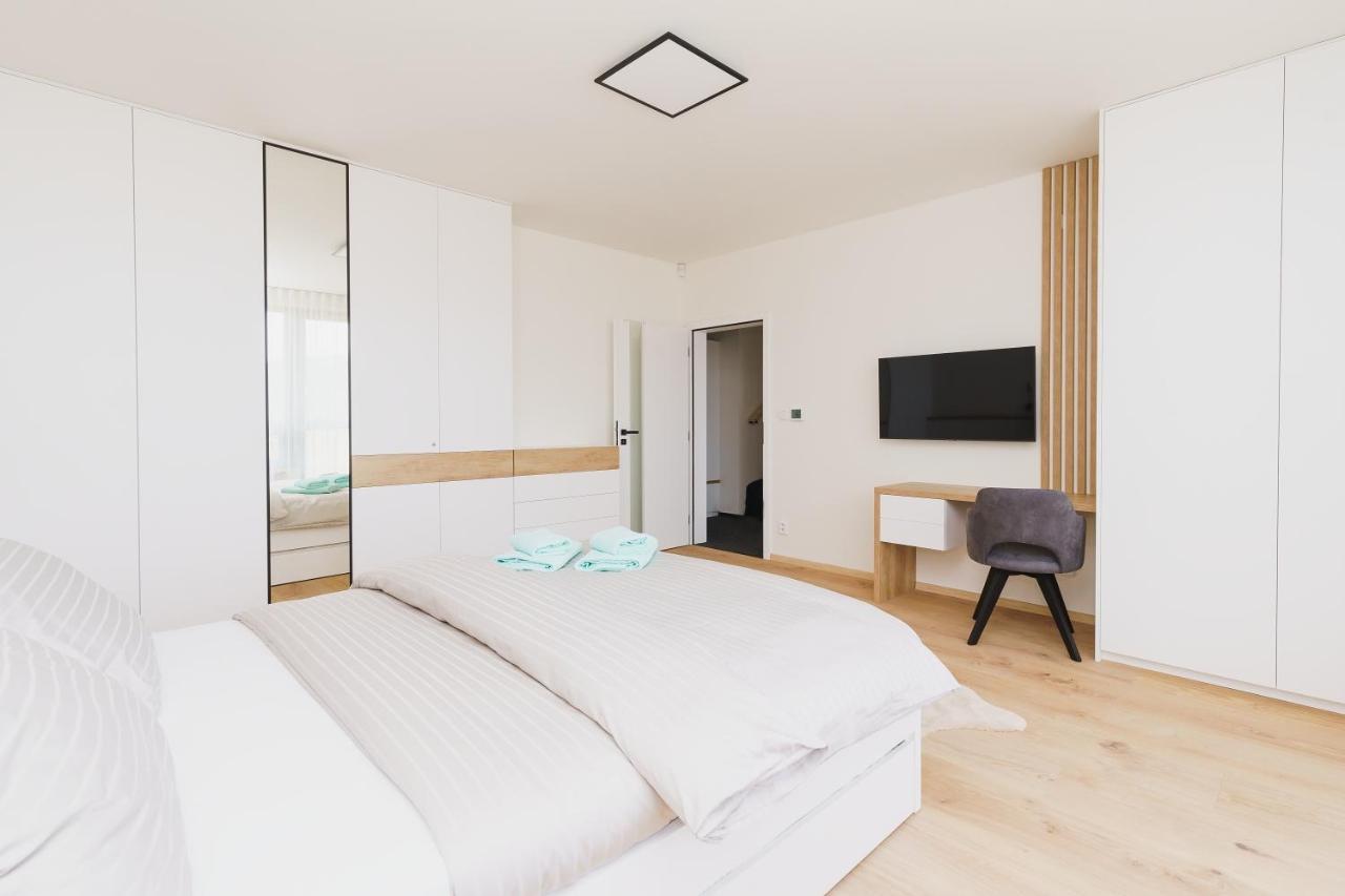 Loučná pod Klínovcem Apartment Bella Vista By Mountain Ways מראה חיצוני תמונה